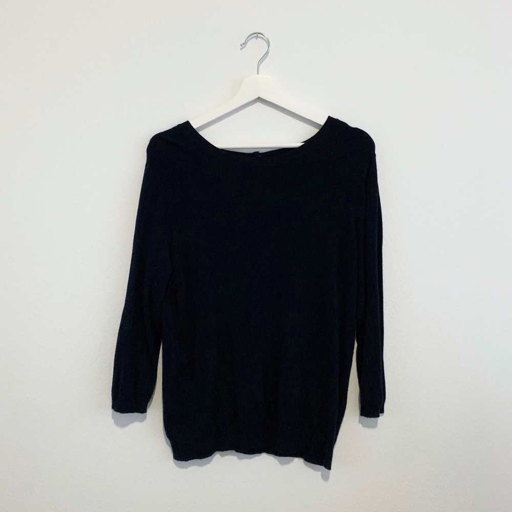 Premise Woman's Knit Sweater Long Sleeve Navy Blue Pearl Buttons Round Collar L